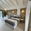 Trocadero Luxury Suites