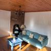 Cosy Lakeside Chalet With Option to add Private Hot Tub