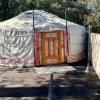 La yourte de Nîmes, sauna, spa , jacuzzi piscine et aire de jeux privatif