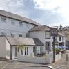 OYO The Watermans Arms Hersham