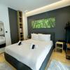 Lago Suite