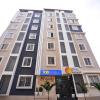 FabHotel Frendz - Nr Hitech City Metro Station