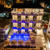 Monel Hotel