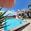 Casa Loro Loco B&B