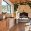 Holiday house Kristina with heated Pool, 10pax
