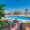Casa Brenda Donald Antequera by Ruralidays