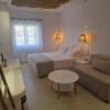 Ilias Place