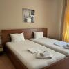 Family Hotel Square