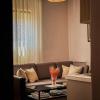 All Seasons Apartments - Free Parking & City Center