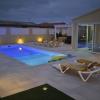 Villa con piscina LAJARES Ojo del Calderón