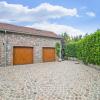 Charming Stay Near Forests