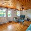 Cosy Lakeside Chalet With Option to add Private Hot Tub