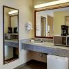 Nova Inn Kindersley