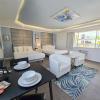 Island House Resort Hotel