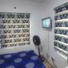 da vics hotel rooms airport pickup available