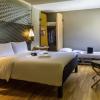Ibis Sion