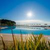 HVD Riviera Beach Ultra All Inclusive & Mineral Pool - Private Beach & Free Parking