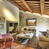 Villa Collombroso by PosarelliVillas