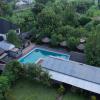 Apao Village & Resort Lodge