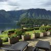 Apartment Bella Vista In Mezzegra with POOL sleeps 6- by Italian Apartments