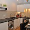 Alexandra Court One Bedroom Central Windsor Flats with Parking