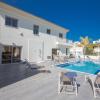Delfini Villas