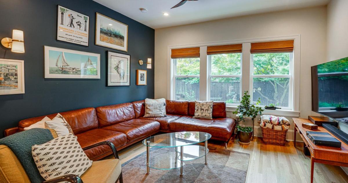 Home w/ Office & Yard, 5 Mi to Dtwn Portland!, Portland (updated prices ...