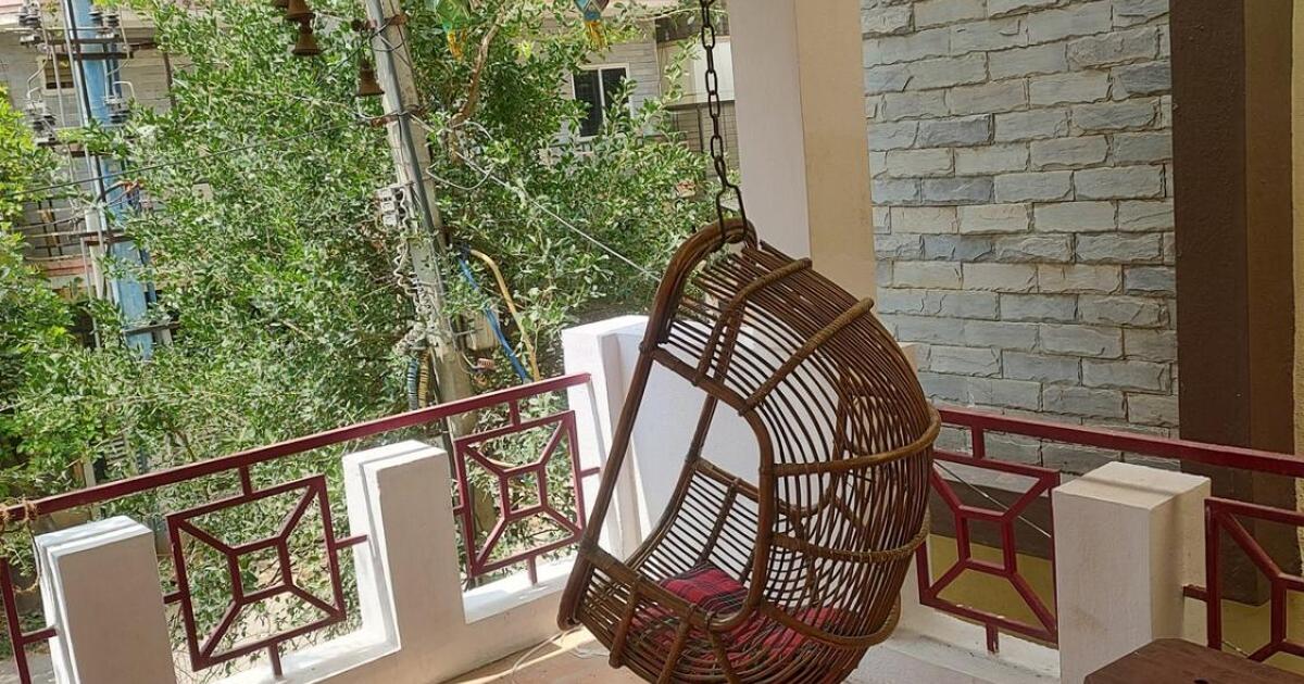 Luxurious Home in Serene BEML layout with balcony, Bengaluru (updated ...