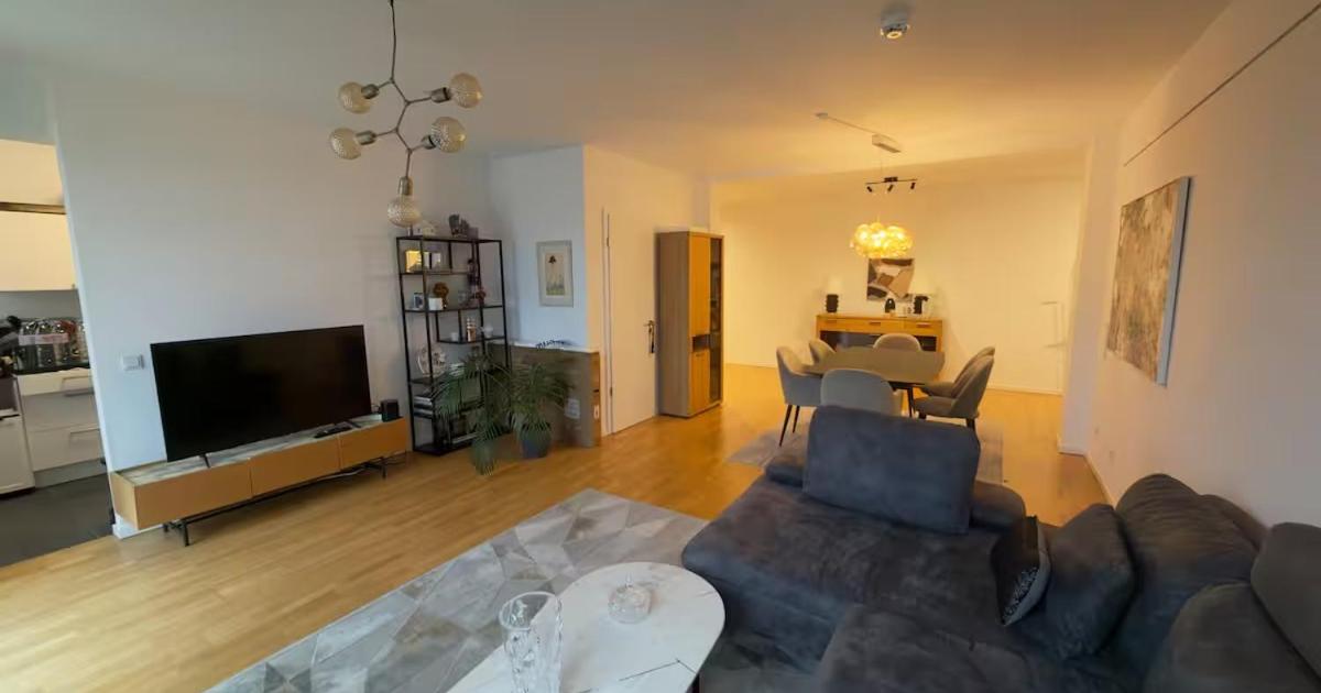 Central Modern 2 Bedroom Office, Frankfurt/Main (updated prices 2027)
