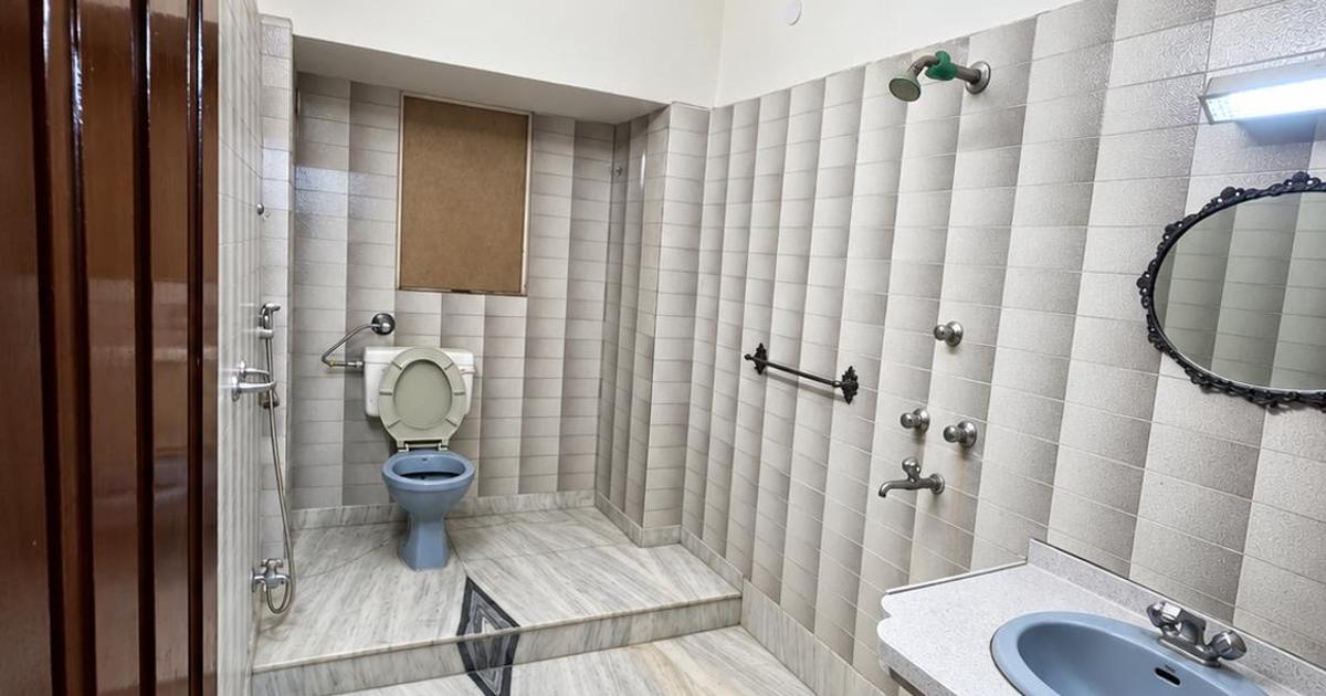 Fun Away From Home 4BHK-3 AC Rooms Balaji Homes, Kolkata (updated ...