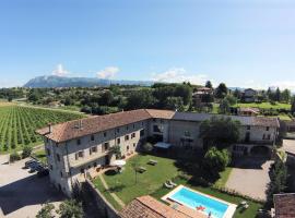 होटल की एक तस्वीर: Agriturismo Borgo Floreani