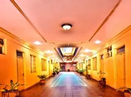 Hotel Monserrat, hotell i Cochabamba