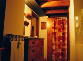Fotos de Hotel: Appartamento in Val d'Ayas