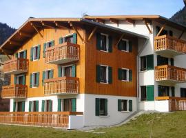 ULVF Les Essertets, hotel v destinaci Praz-sur-Arly