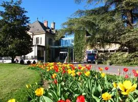 Le Cénacle