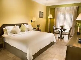 Hotel Los Itzaes by 5th av