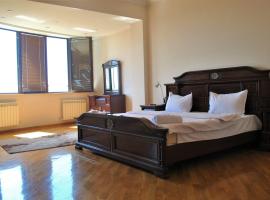 Hotel kuvat: Caspian Housing Scenic View Apartment