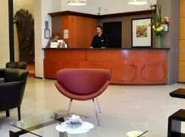 Hotel UTHGRA de las Luces