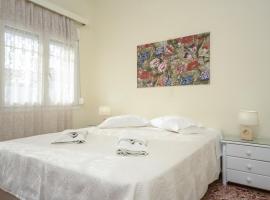 Hotel Photo: Despinas and Savvas house