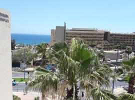 Fotos de Hotel: Limassol Seaside Apartment