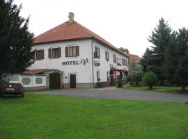 Ξενοδοχείο φωτογραφία: Hotel Kovarna