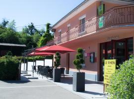 Le Rhien Hôtel-Restaurant, hotel en Ronchamp