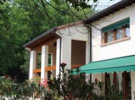 A picture of the hotel: Agriturismo al Monticello