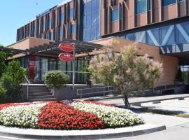 Safir Hotel Casino, hotel in Sežana