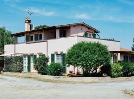 A picture of the hotel: Agriturismo La Quercia