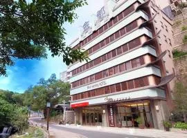 Golden Hot Spring Hotel