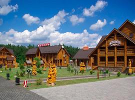 Hotel and restaurant complex Skolmo, hotel in Klevanʼ