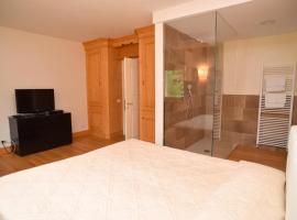 Hotel Photo: Luxury Apartment on Prosecco Hills