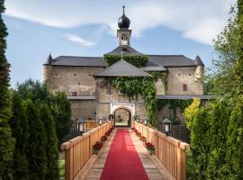 Hotel Photo: Hotel Schloss Gabelhofen