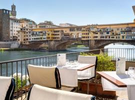 Hotel Lungarno - Lungarno Collection, hotel ve Florencii